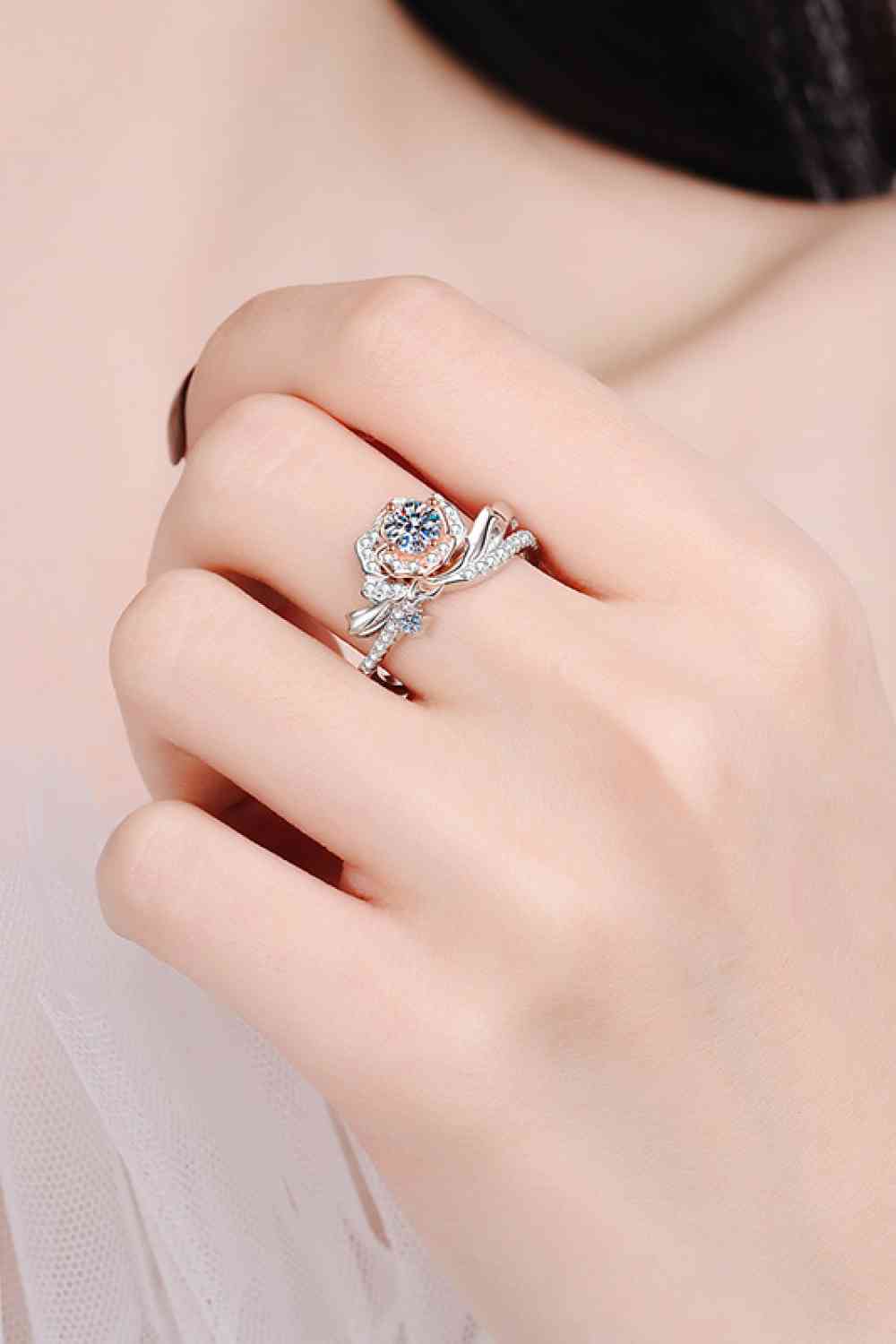 925 Sterling Silver Rose-Shaped Moissanite Ring for a perfect OOTD – dress to impress outfits from Amexza