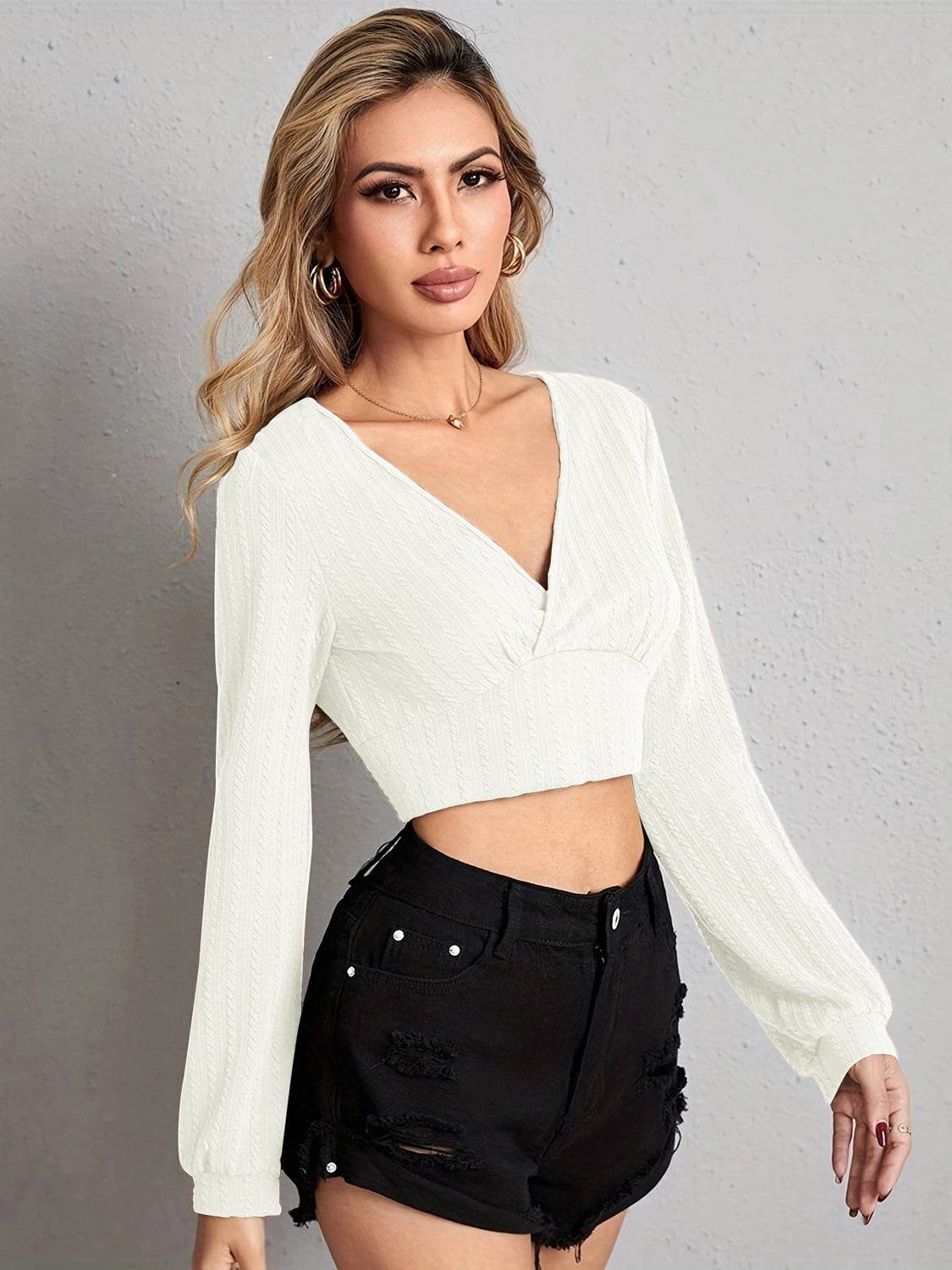 V Neck Crop Top for a perfect OOTD – dress to impress outfits from Amexza