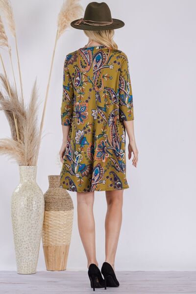 Celeste Full Size Paisley Print Round Neck Dress with Pockets for a perfect OOTD – dress to impress outfits from Amexza