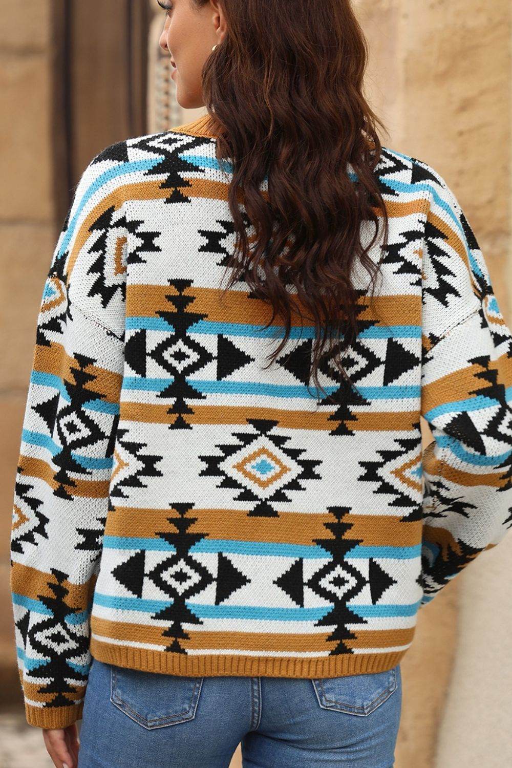 Geometric Round Neck Long Sleeve Sweater - Amexza