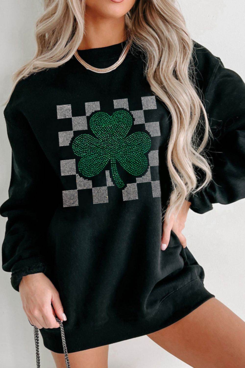 Rhinestone Checkered Lucky Clover Round Neck Sweatshirt - Amexza