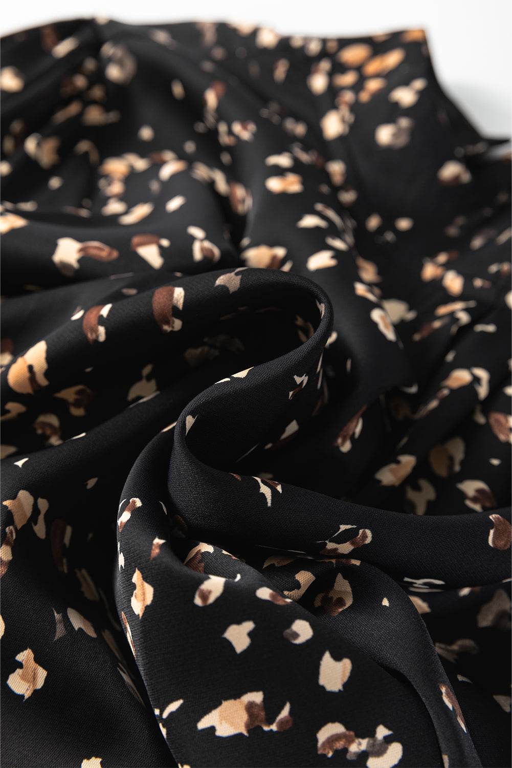 Printed Mock Neck Balloon Sleeve Blouse for a perfect OOTD – dress to impress outfits from Amexza