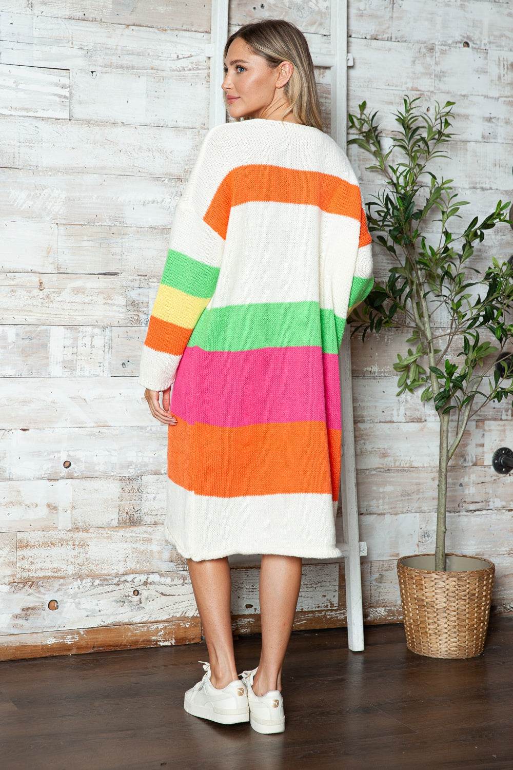 Color Block V-Neck Long Sleeve Sweater Dress for a perfect OOTD – dress to impress outfits from Amexza