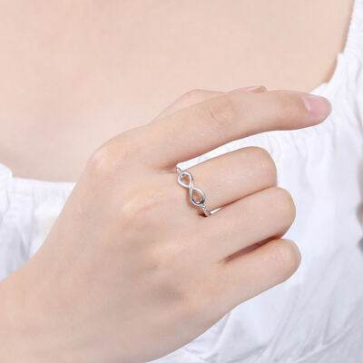 Number 8 Zircon 925 Sterling Silver Ring for a perfect OOTD – dress to impress outfits from Amexza