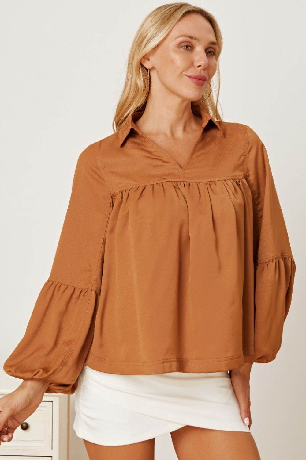 Balloon Sleeve Collared Neck Blouse for a perfect OOTD – dress to impress outfits from Amexza