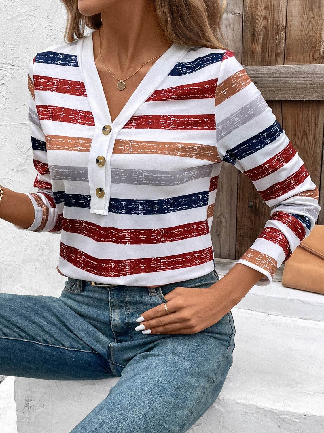 Contrast Striped V-Neck Long Sleeve T-Shirt for a perfect OOTD – dress to impress outfits from Amexza