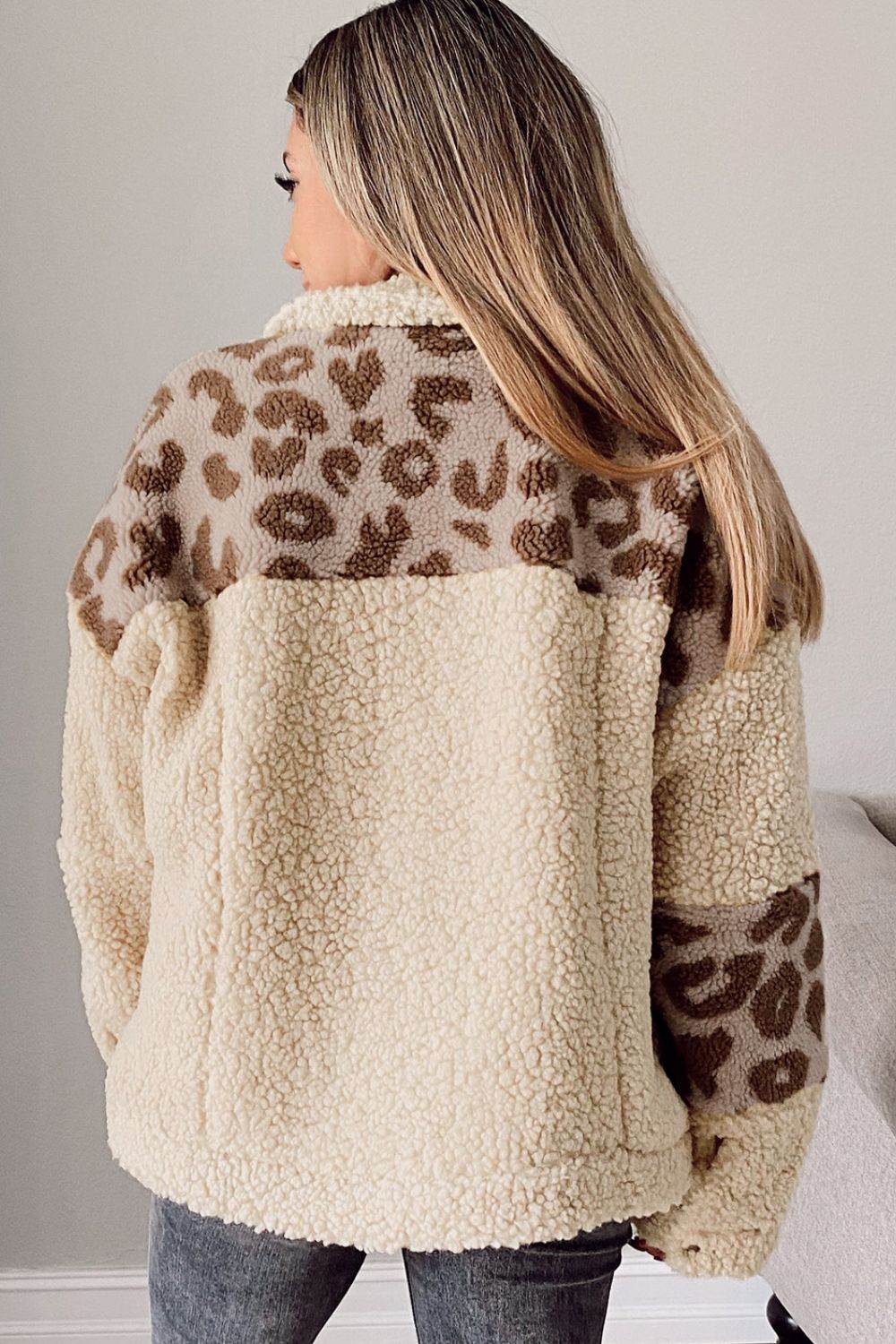 Pocketed Leopard Collared Neck Sherpa Jacket - Amexza