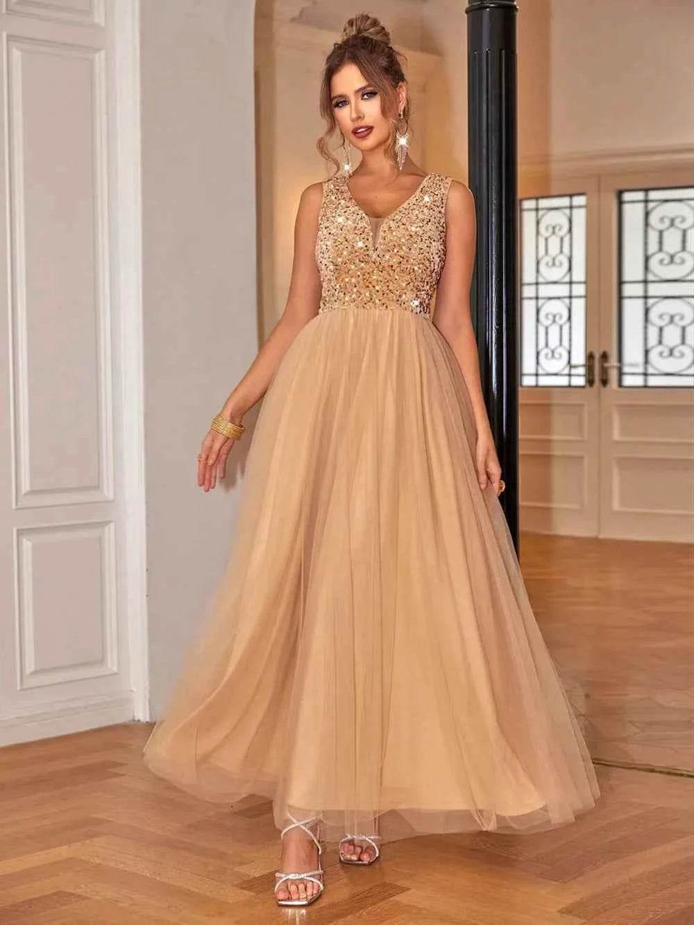 Sequin V-Neck Sleeveless Dress for a perfect OOTD – dress to impress outfits from Amexza