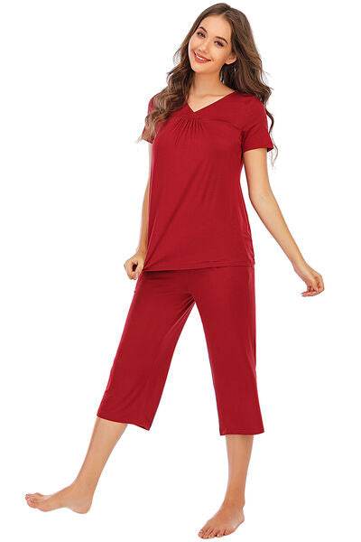 V-Neck Short Sleeve Top and Pants Lounge Set for a perfect OOTD – dress to impress outfits from Amexza