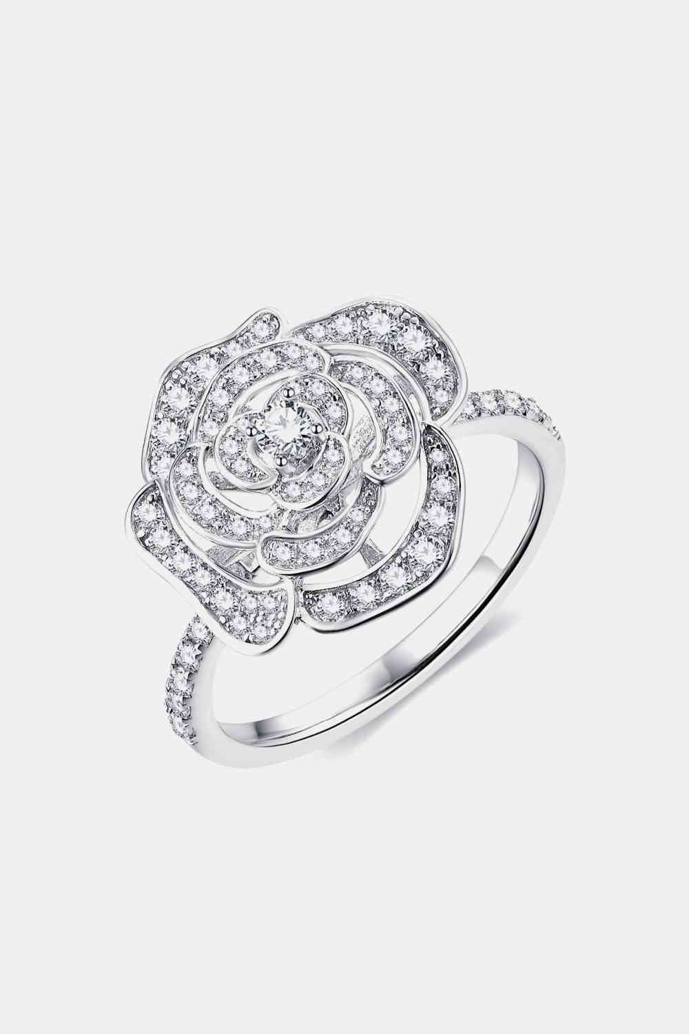 Moissanite Flower Shape Ring for a perfect OOTD – dress to impress outfits from Amexza