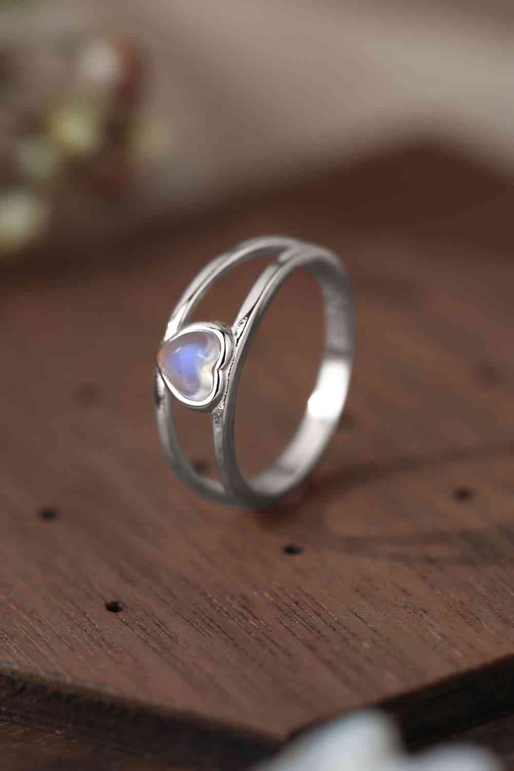 Moonstone Heart 925 Sterling Silver Ring for a perfect OOTD – dress to impress outfits from Amexza