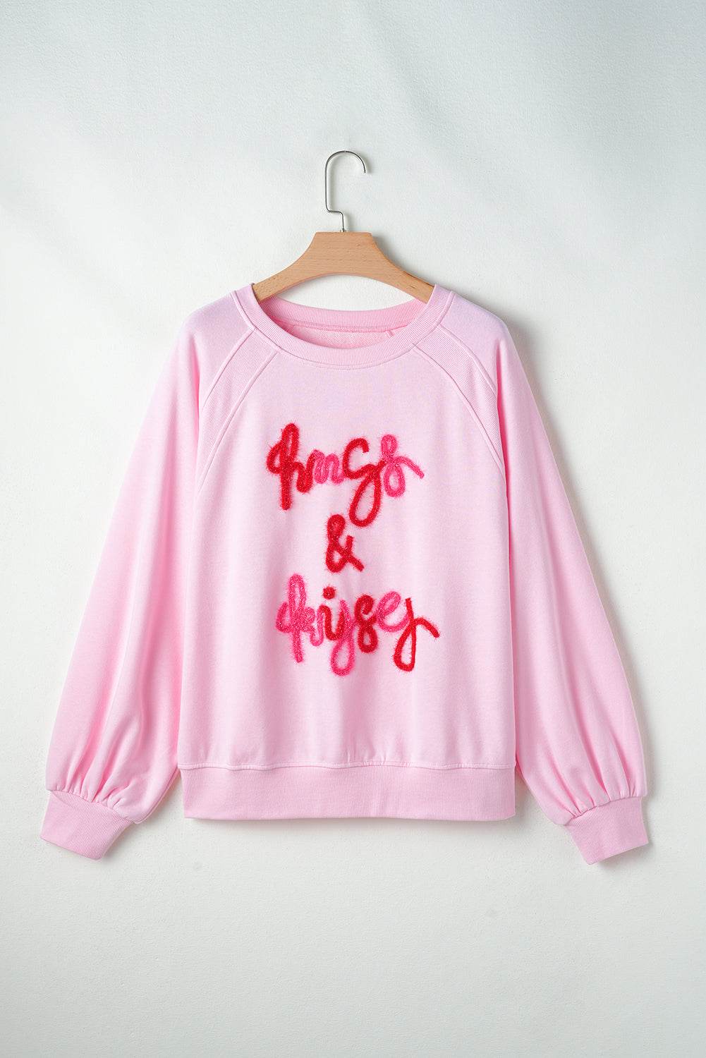 Valentine’s Day HUG AND KISSES Round Neck Sweatshirt for a perfect OOTD – dress to impress outfits from Amexza