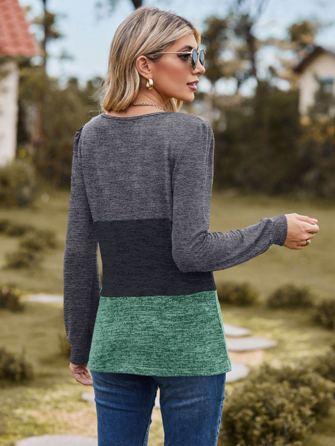 Color Block Square Neck Long Sleeve T-Shirt for a perfect OOTD – dress to impress outfits from Amexza