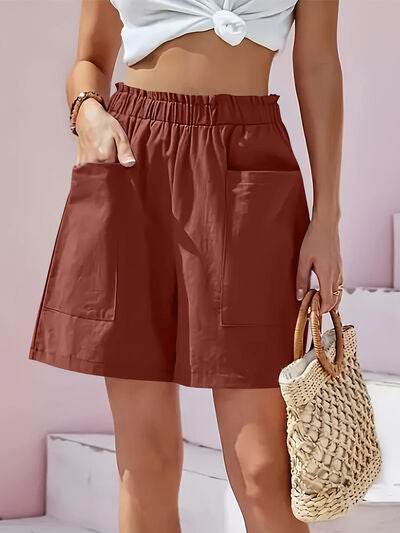 Full Size Pocketed Elastic Waist Shorts for a perfect OOTD – dress to impress outfits from Amexza