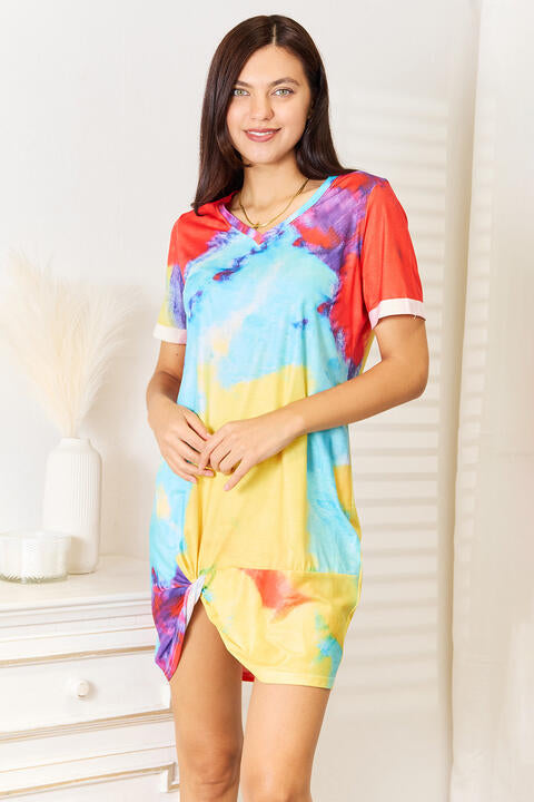 Shiny Tie-Dye V-Neck Twisted Dress Multicolor for a perfect OOTD – dress to impress outfits from Amexza