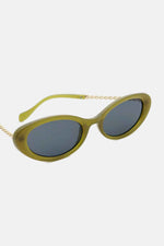 Polycarbonate Frame Cat-Eye Sunglasses for a perfect OOTD – dress to impress outfits from Amexza