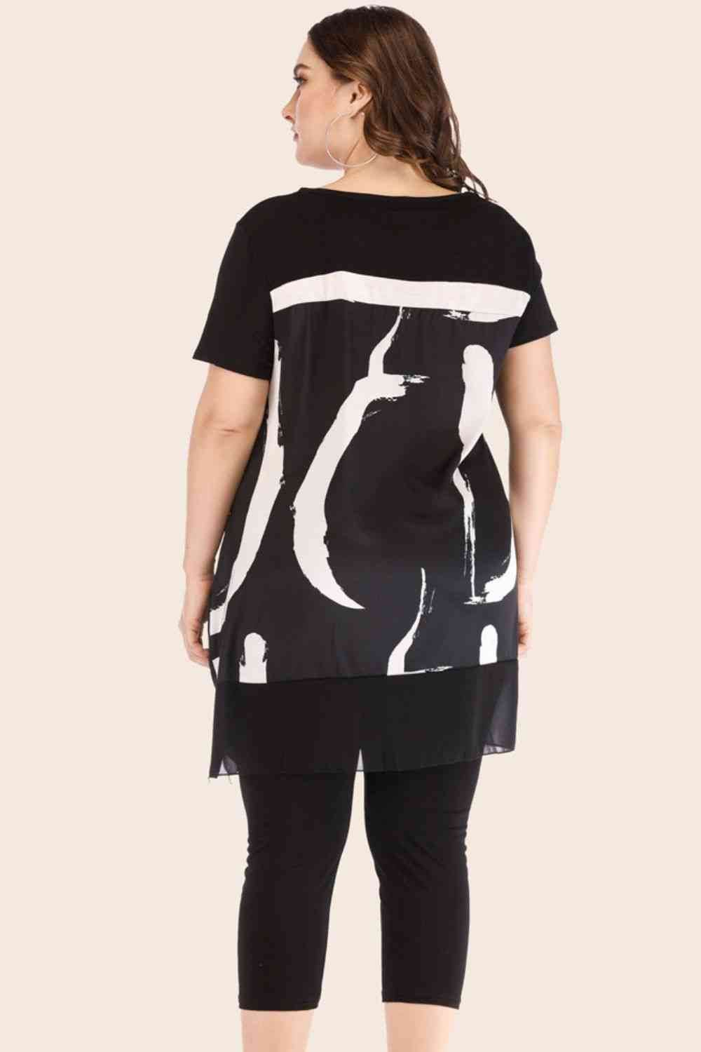 Plus Size Contrast Spliced Mesh T-Shirt and Cropped Leggings Set for a perfect OOTD – dress to impress outfits from Amexza