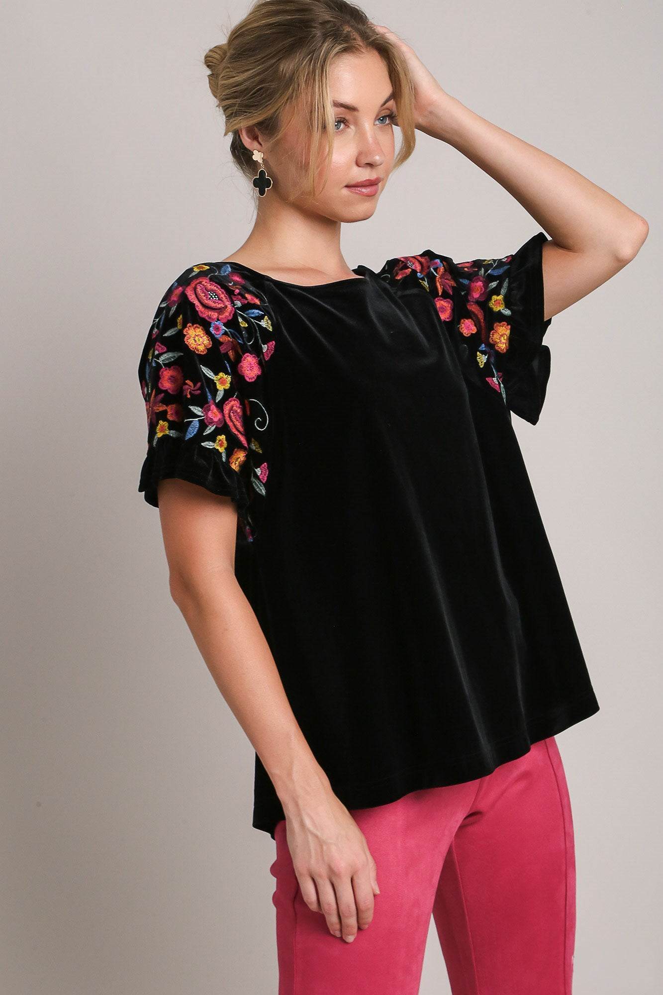 Umgee Full Size Velvet Embroidery Short Sleeve Blouse Black for a perfect OOTD – dress to impress outfits from Amexza