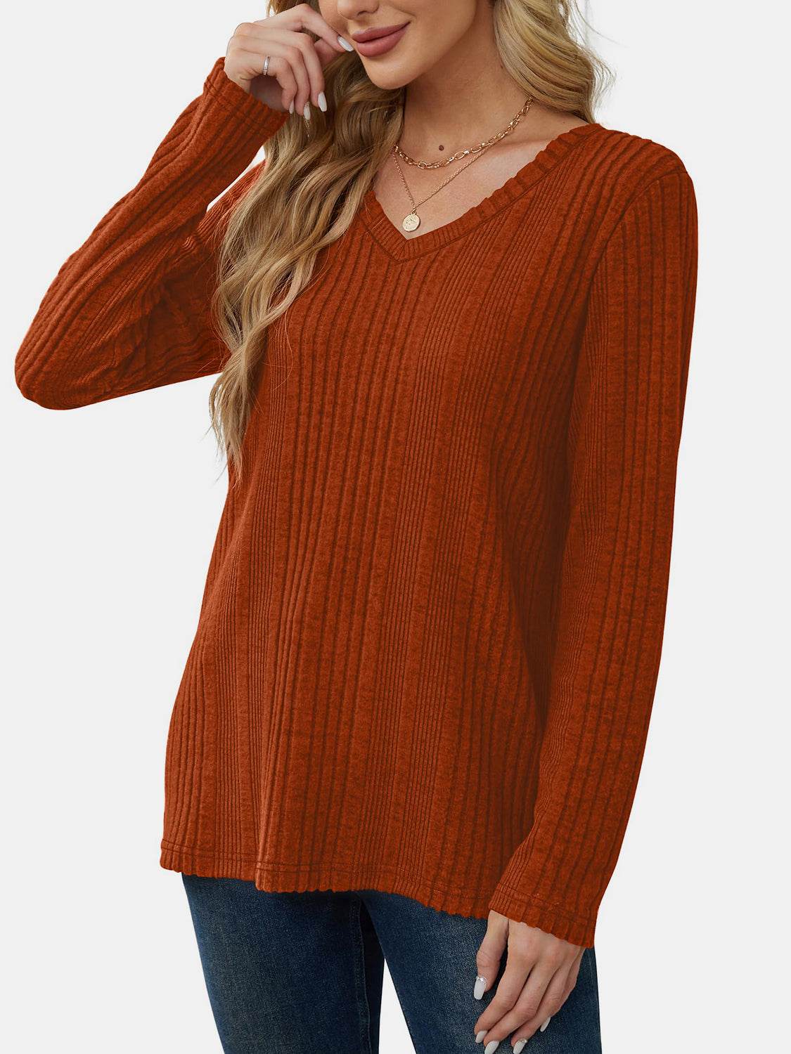 V-Neck Long Sleeve T-Shirt for a perfect OOTD – dress to impress outfits from Amexza