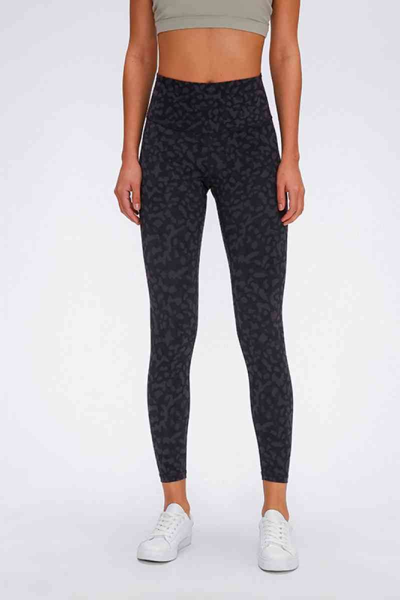 Millennia Wide Seamless Band Waist Sports Leggings - Amexza