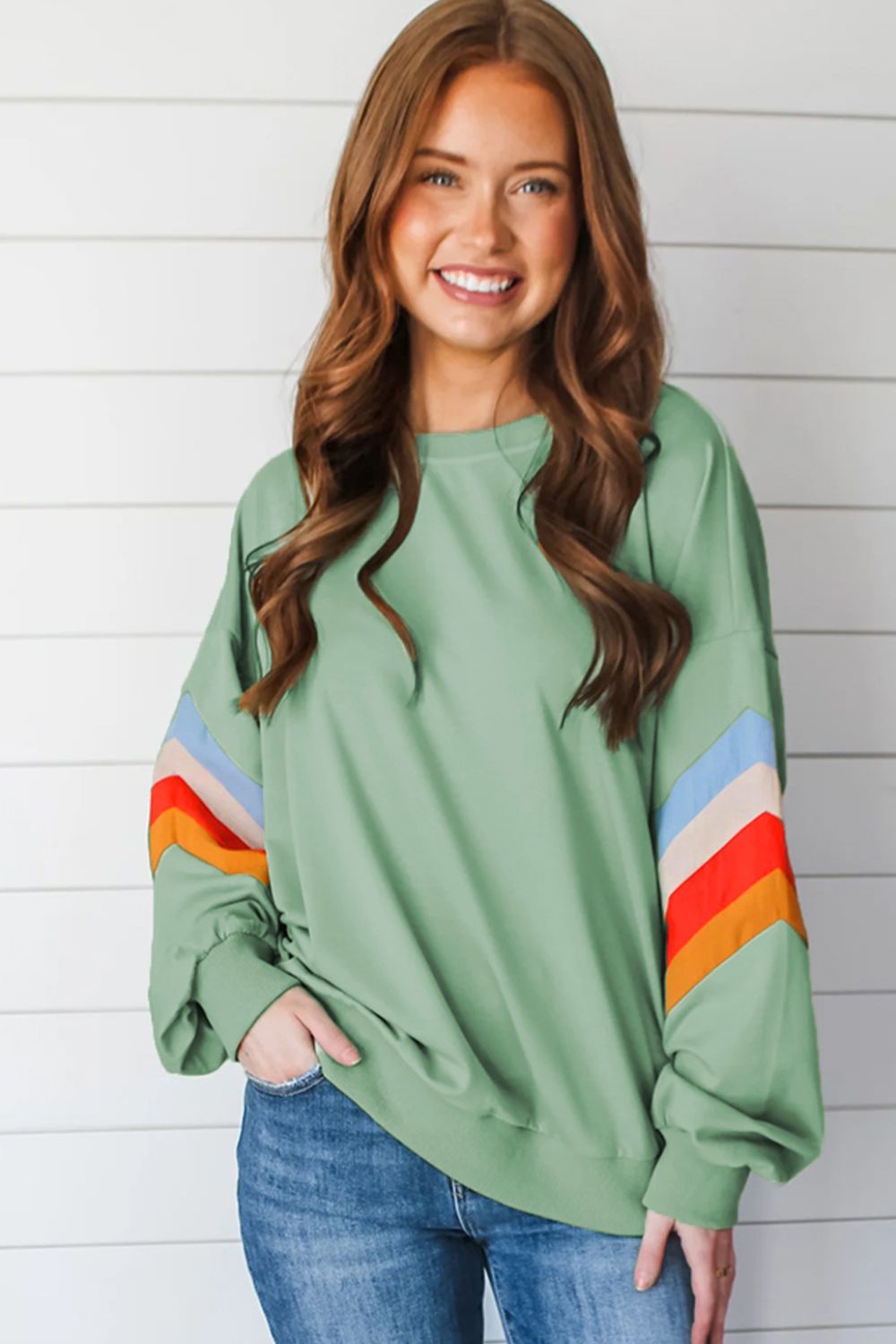 Contrast Round Neck Long Sleeve Sweatshirt for a perfect OOTD – dress to impress outfits from Amexza