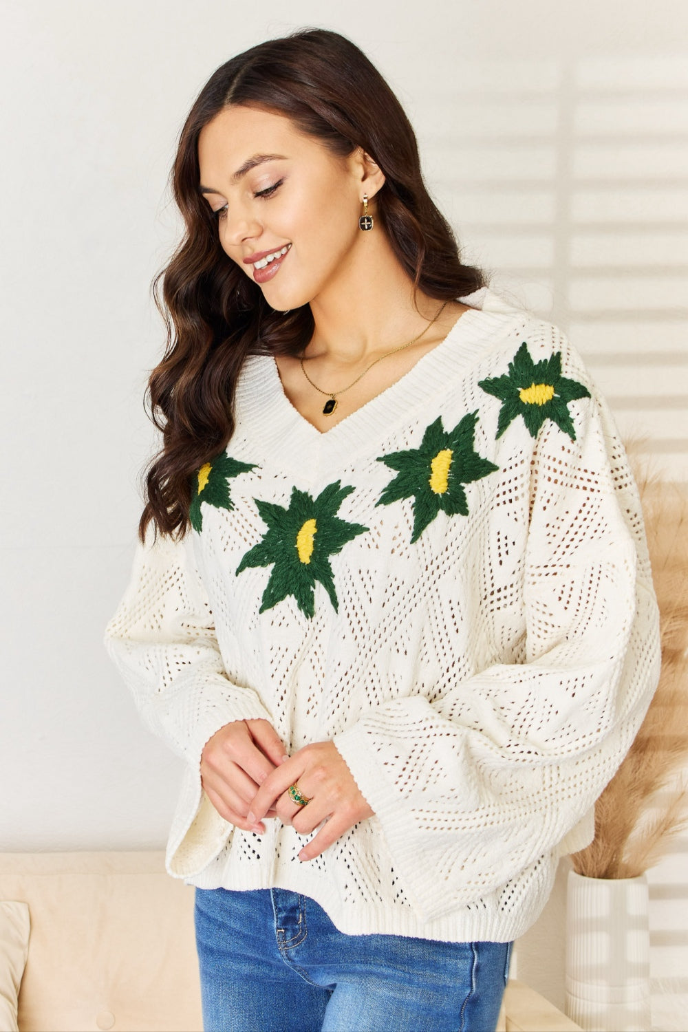 POL Floral Embroidered Pattern V-Neck Sweater for a perfect OOTD – dress to impress outfits from Amexza