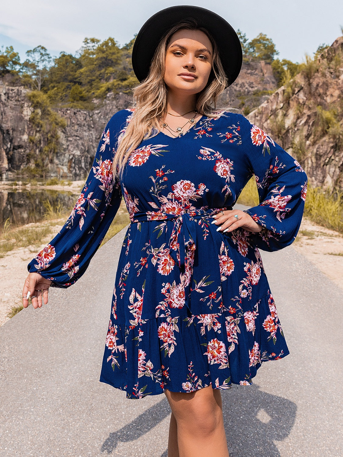 Plus Size V-Neck Long Sleeve Dress - Navy / 0XL