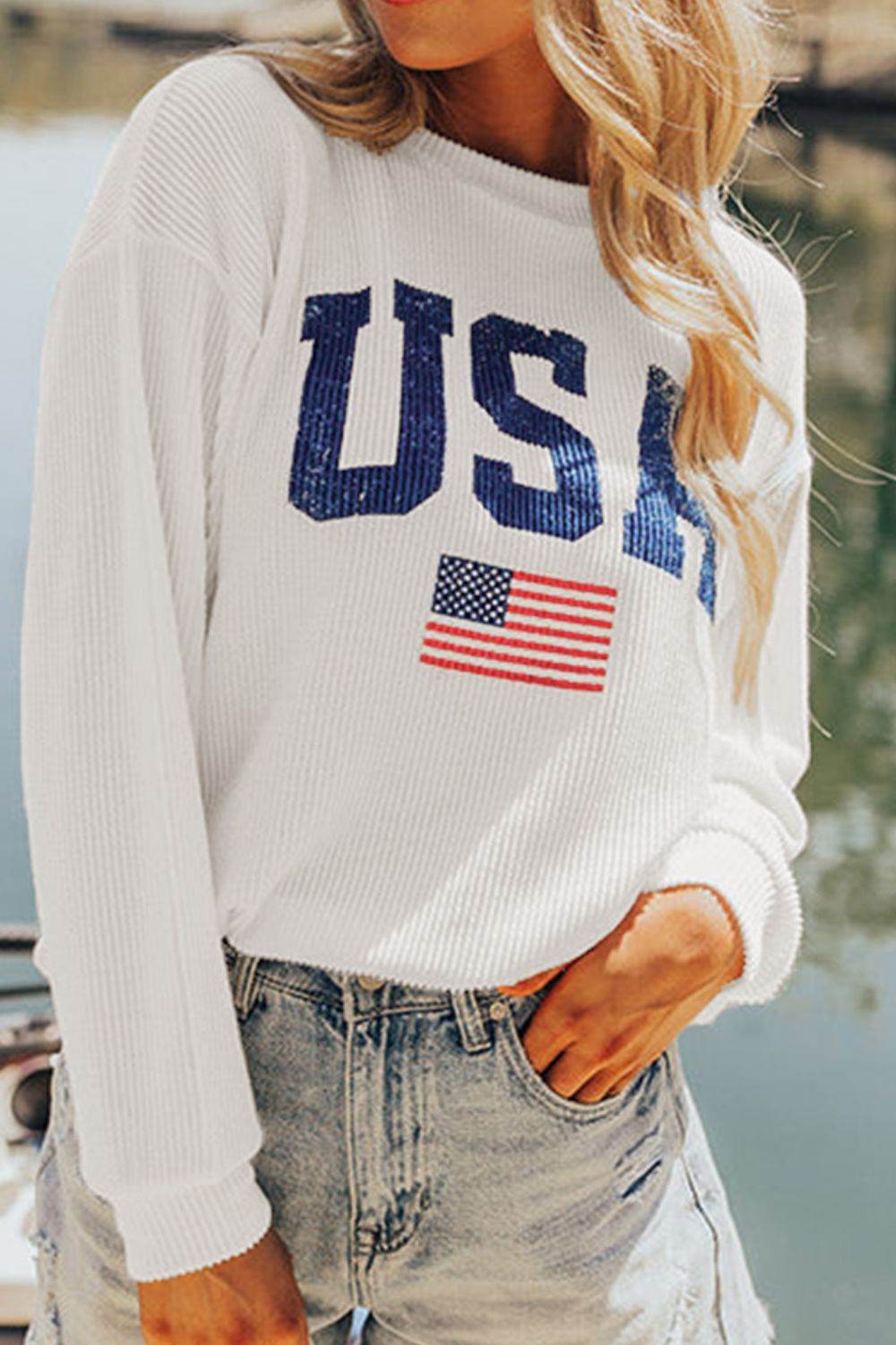 US Flag Corded Long Sleeve Sweatshirt White for a perfect OOTD – dress to impress outfits from Amexza