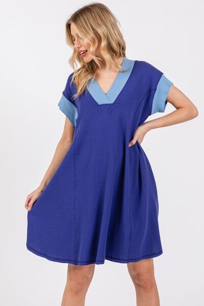 Ces Femme Contrast Trim V-Neck Short Sleeve Dress for a perfect OOTD – dress to impress outfits from Amexza