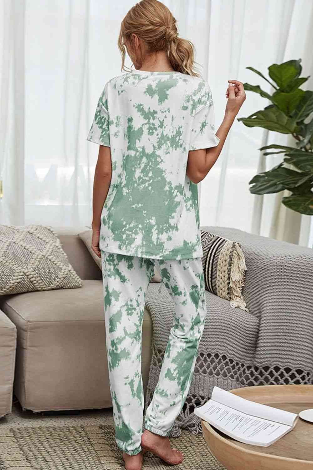 Shiny Tie-Dye Tee and Drawstring Waist Joggers Lounge Set for a perfect OOTD – dress to impress outfits from Amexza