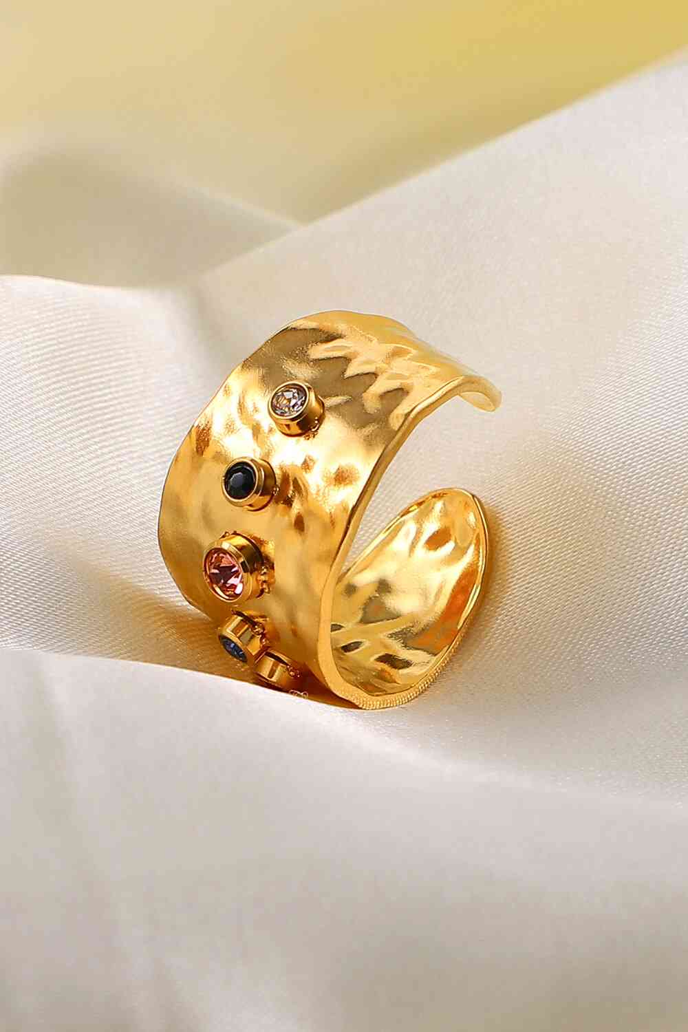 18K Gold-Plated Zircon Ring for a perfect OOTD – dress to impress outfits from Amexza