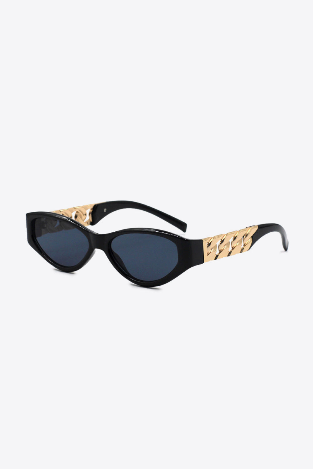 Chain Detail Temple Cat Eye Sunglasses Black One Size for a perfect OOTD – dress to impress outfits from Amexza