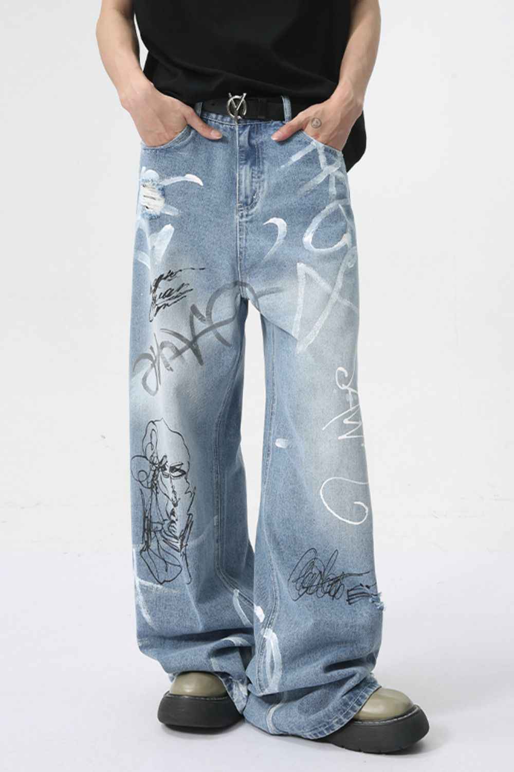 Mid Rise Graffiti Print Distressed Wide Leg Jeans for a perfect OOTD – dress to impress outfits from Amexza