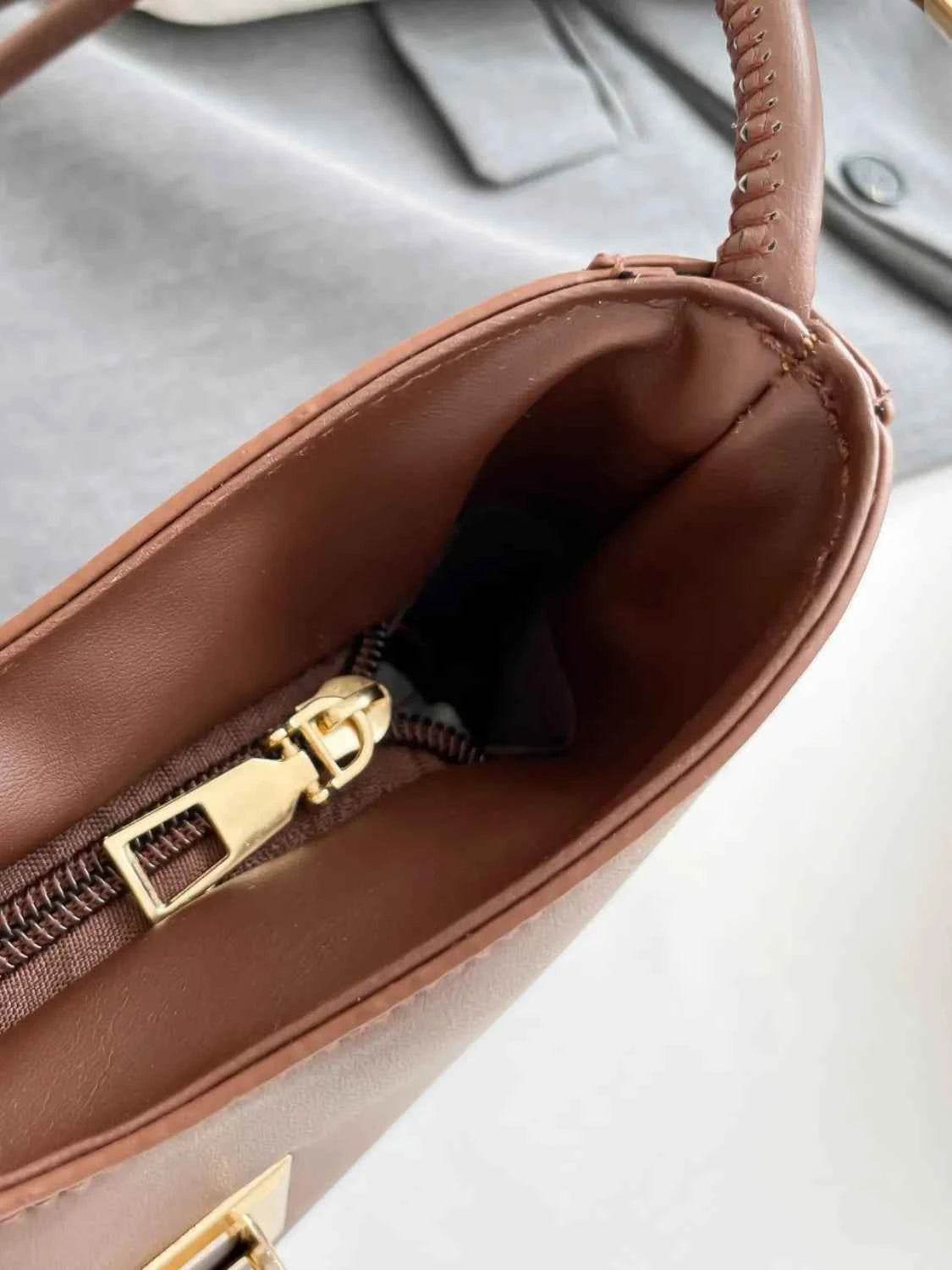 PU Leather Shoulder Bag for a perfect OOTD – dress to impress outfits from Amexza