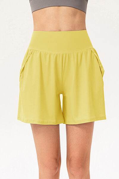 Pocketed Elastic Waist Active Shorts Yellow for a perfect OOTD – dress to impress outfits from Amexza