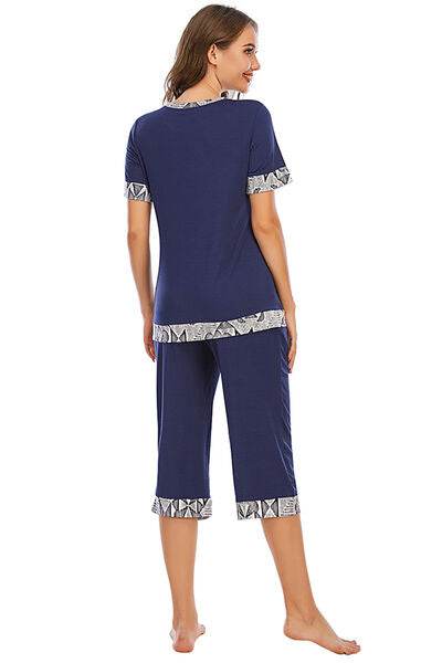 Round Neck Short Sleeve Top and Capris Pants Lounge Set for a perfect OOTD – dress to impress outfits from Amexza