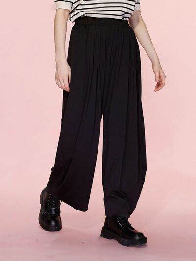 Elastic Waist Wide Leg Pants with Pockets Black for a perfect OOTD – dress to impress outfits from Amexza