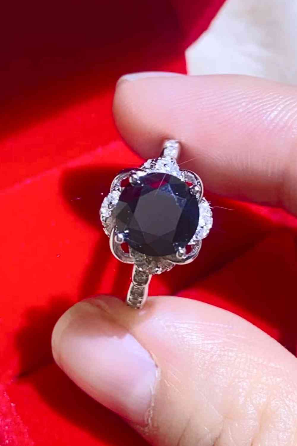 2 Carat Black Moissanite Floral Ring for a perfect OOTD – dress to impress outfits from Amexza