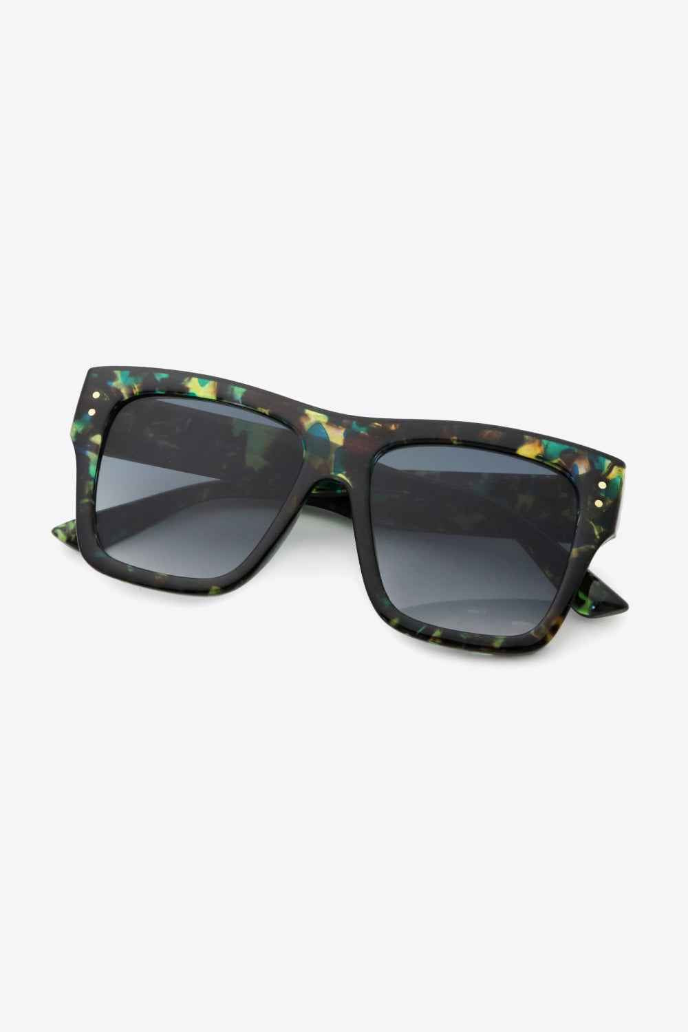 UV400 Patterned Polycarbonate Square Sunglasses for a perfect OOTD – dress to impress outfits from Amexza