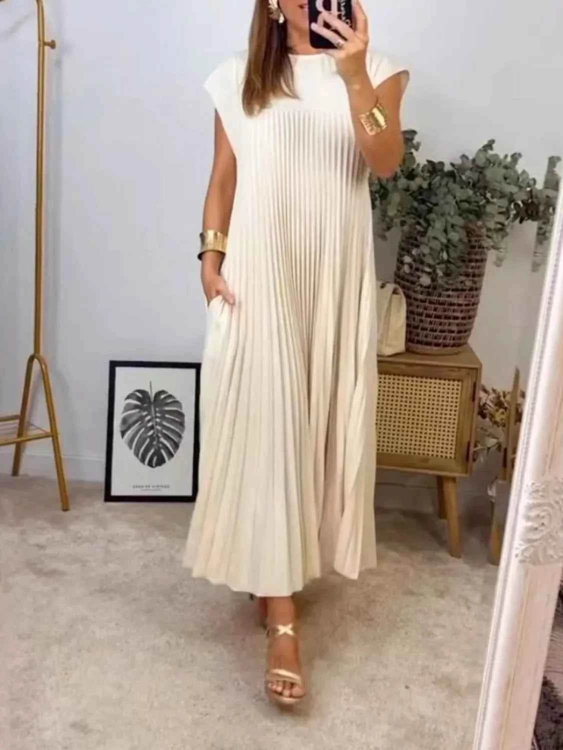 Full Size Pleated Round Neck Maxi Dress Plus Size for a perfect OOTD – dress to impress outfits from Amexza