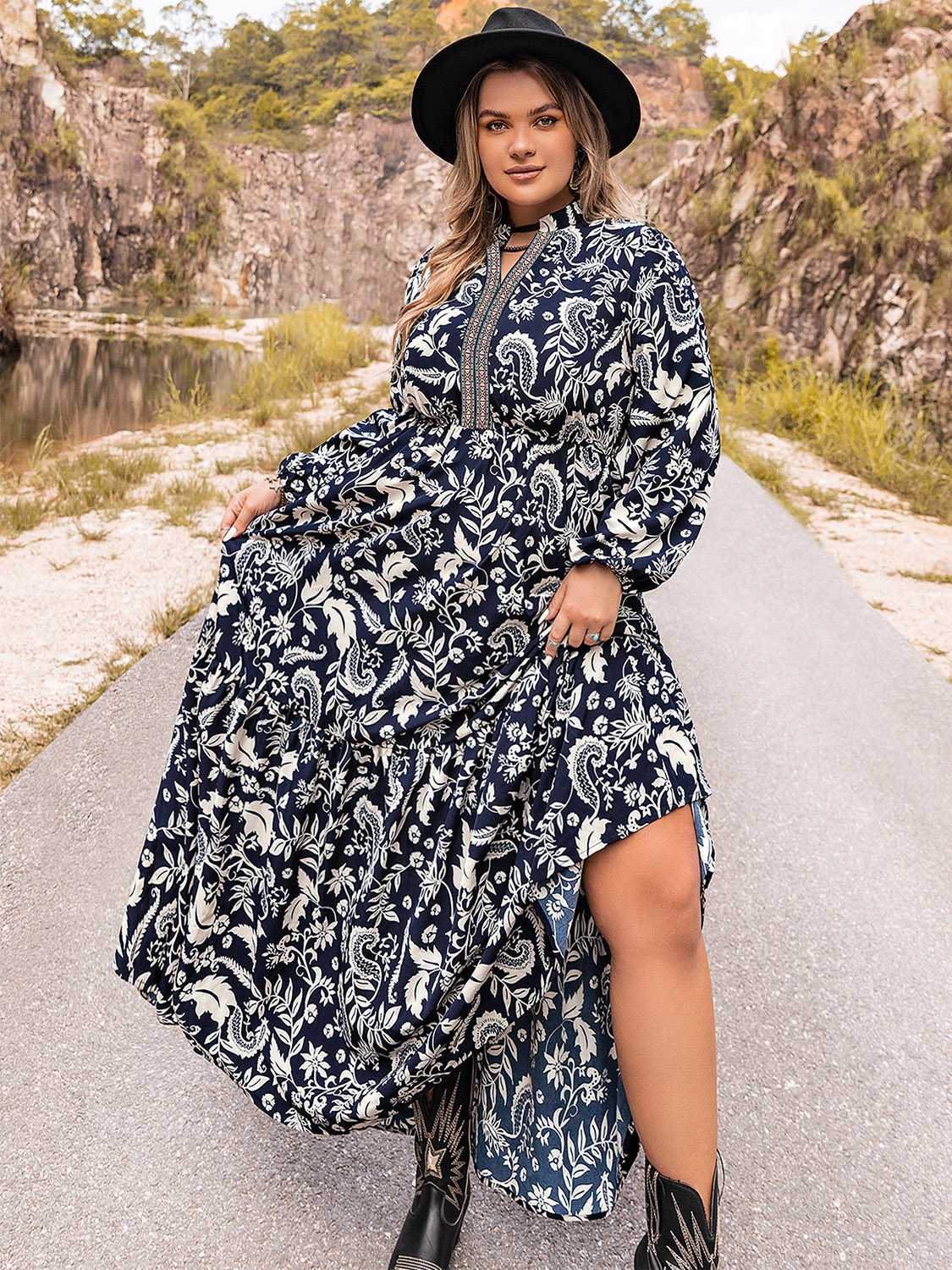 Plus Size Long Sleeve Maxi Dress - Dark Navy / 0XL