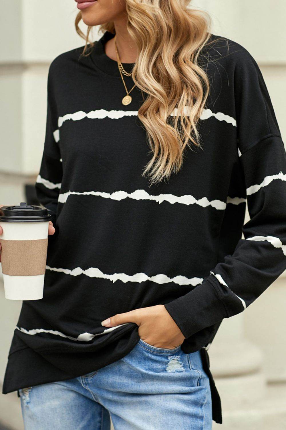 Slit Contrast Striped Round Neck Long Sleeve T-Shirt for a perfect OOTD – dress to impress outfits from Amexza