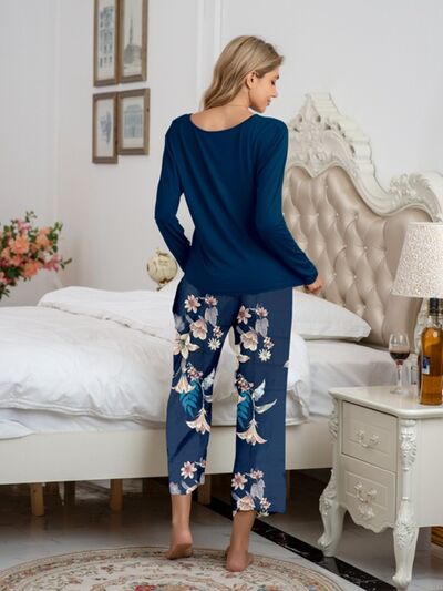 Round Neck Top and Printed Pants Lounge Set for a perfect OOTD – dress to impress outfits from Amexza