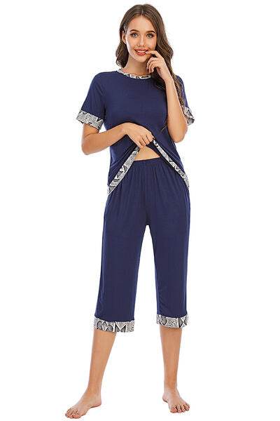 Round Neck Short Sleeve Top and Capris Pants Lounge Set for a perfect OOTD – dress to impress outfits from Amexza