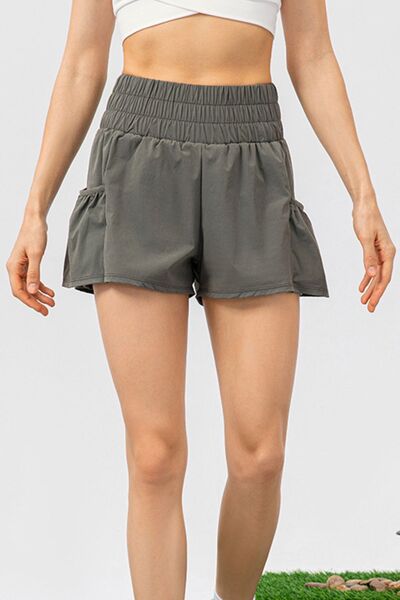 Elastic Waist Pocketed Active Shorts for a perfect OOTD – dress to impress outfits from Amexza