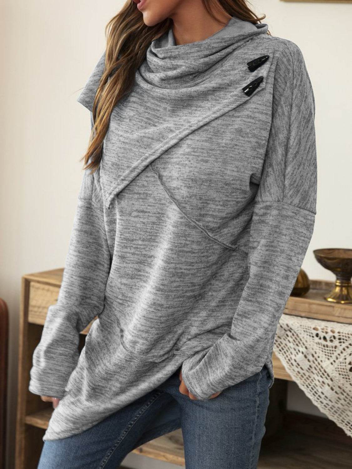 Asymmetrical Hem Cowl Neck Long Sleeve T-Shirt for a perfect OOTD – dress to impress outfits from Amexza