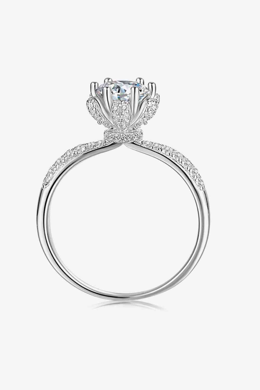 1 Carat Moissanite 6-Prong Ring Silver for a perfect OOTD – dress to impress outfits from Amexza