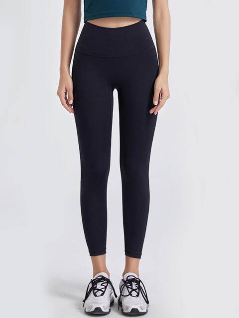 Wide Waistband Sports Leggings Black for a perfect OOTD – dress to impress outfits from Amexza