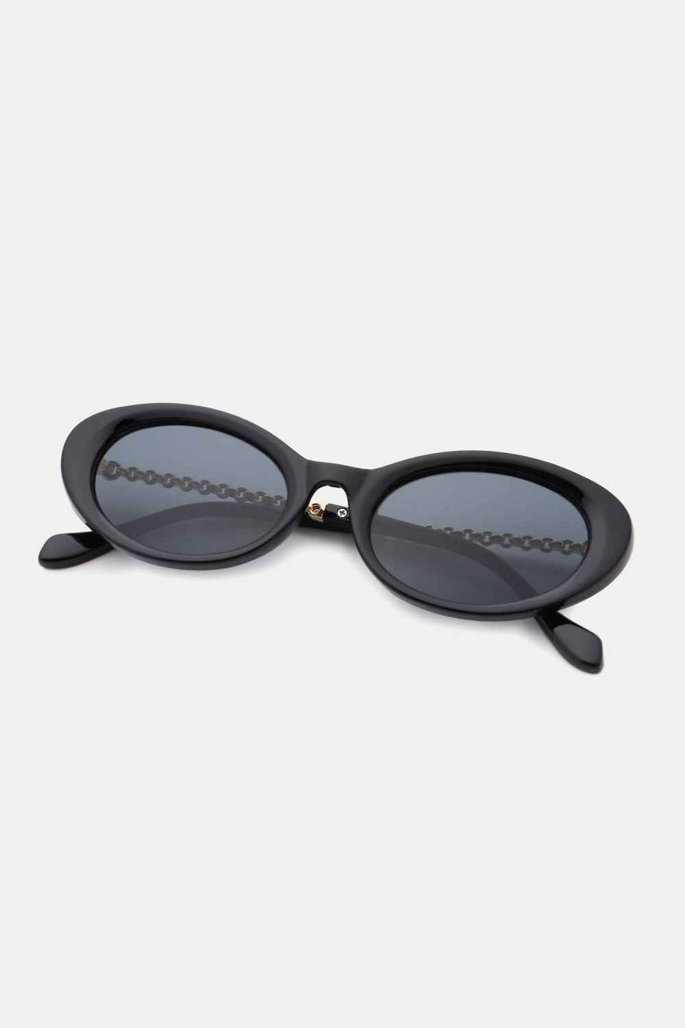 Polycarbonate Frame Cat-Eye Sunglasses for a perfect OOTD – dress to impress outfits from Amexza