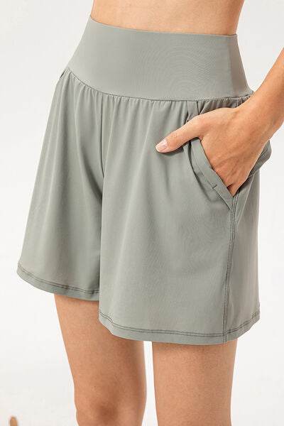 Pocketed Elastic Waist Active Shorts for a perfect OOTD – dress to impress outfits from Amexza